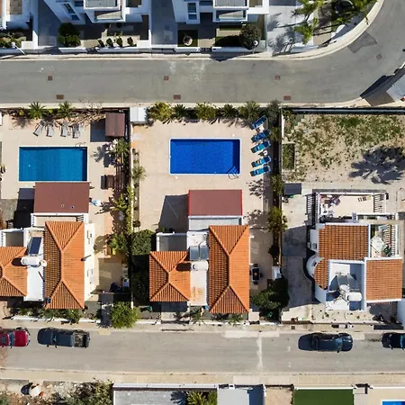 Marika Heights Villa *